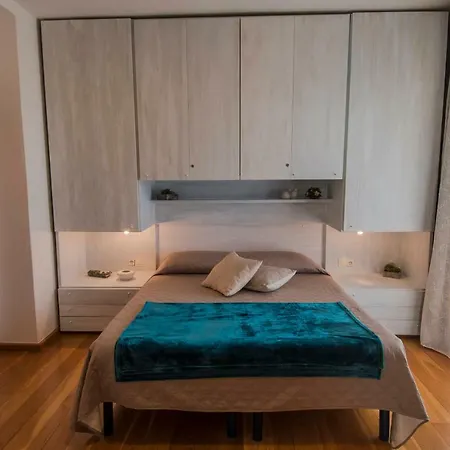 Oda ve Kahvaltı La Chicca Di Francesca 3*