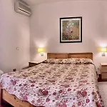 לינה וארוחת בוקר La Chicca Di Francesca