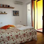 La Chicca Di Francesca לינה וארוחת בוקר 3*