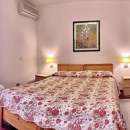 Bed & Breakfast La Chicca Di Francesca Santa Teresa Gallura